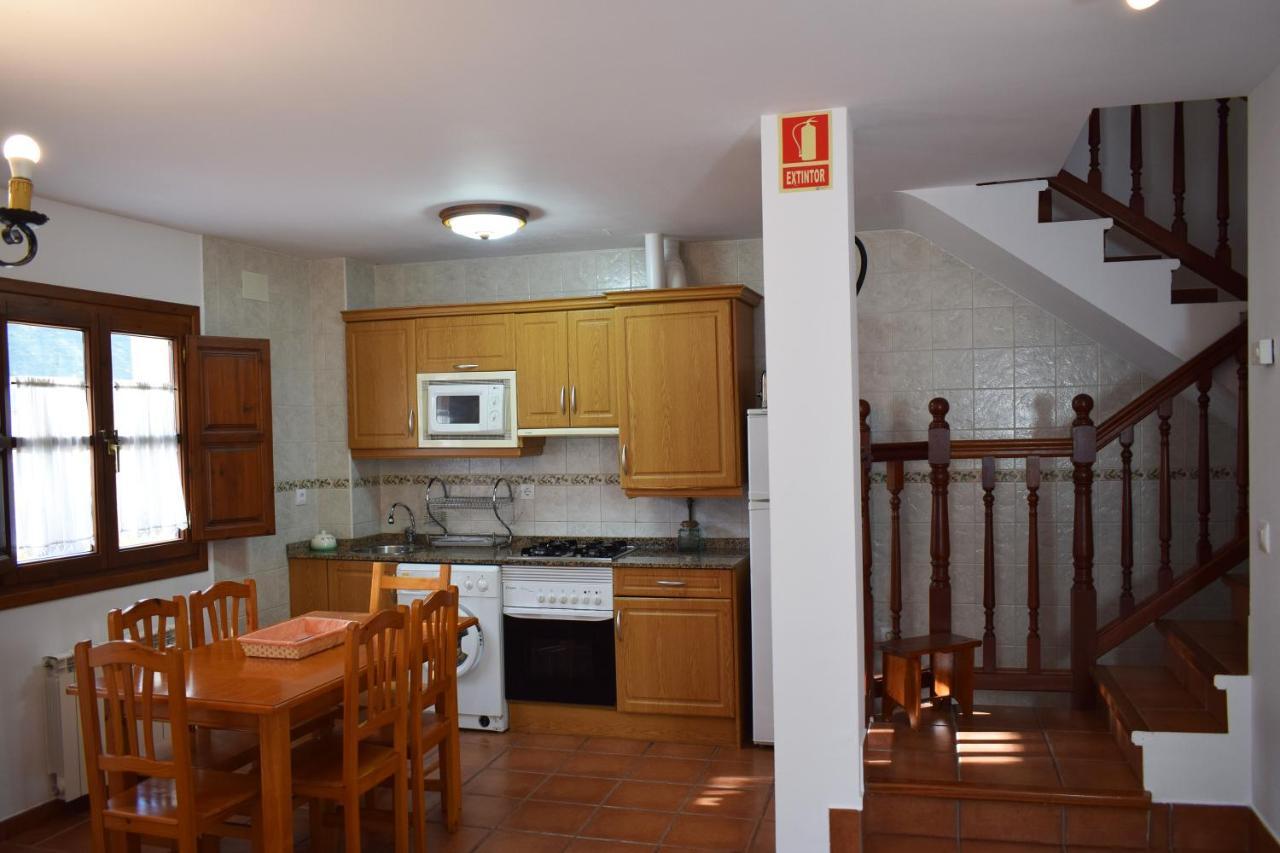 Apartamentos Rurales La Taberna Matienzo ภายนอก รูปภาพ