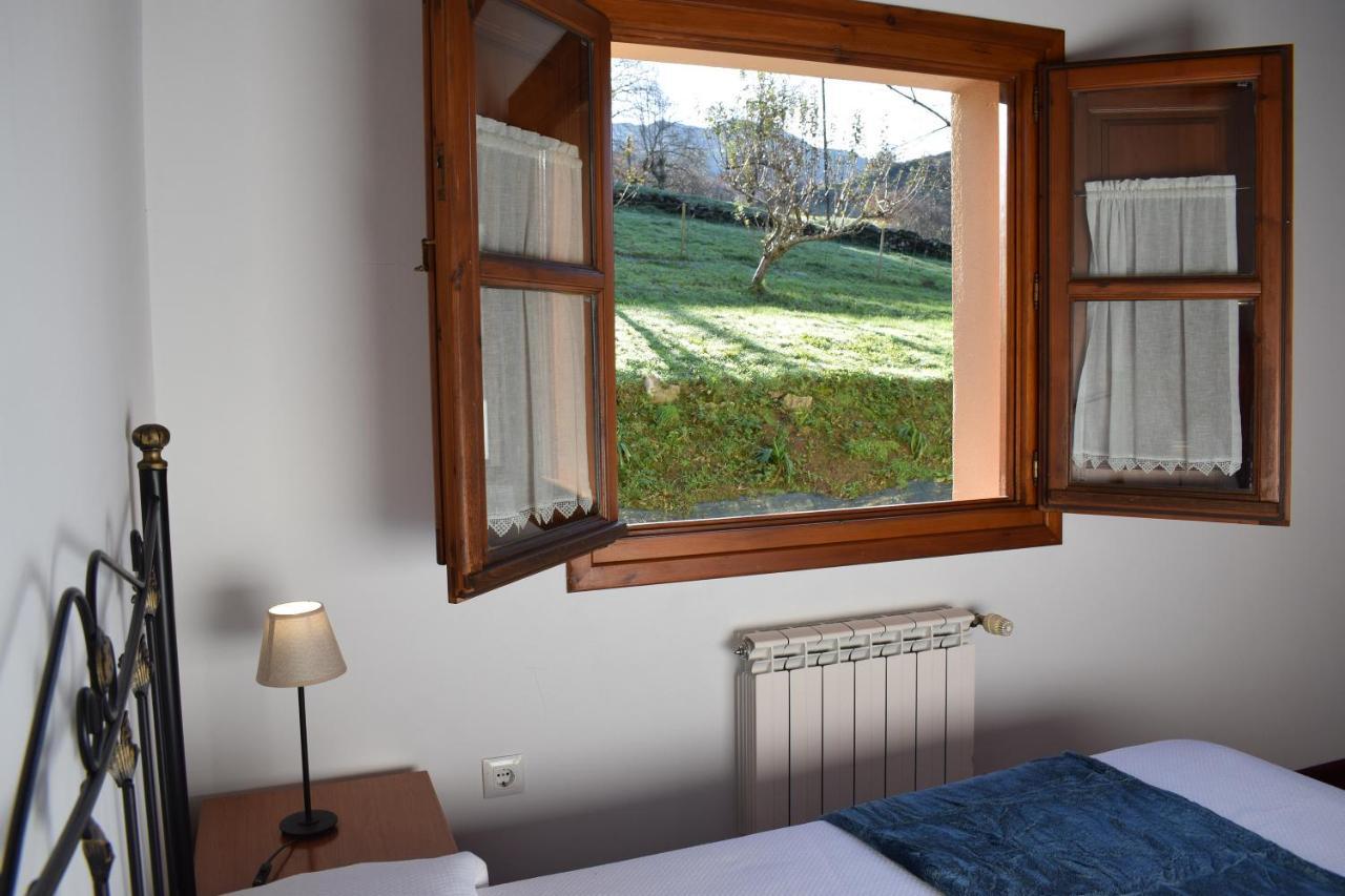 Apartamentos Rurales La Taberna Matienzo ภายนอก รูปภาพ